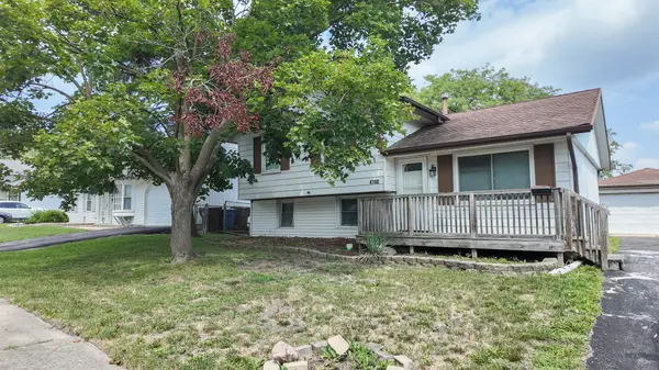 4700 Salem CT, Richton Park, IL 60471