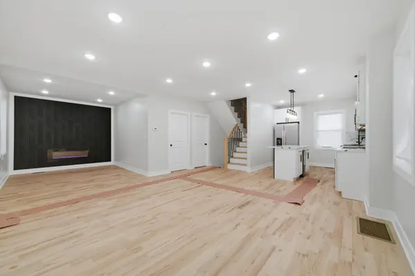 7146 S Constance AVE, Chicago, IL 60649