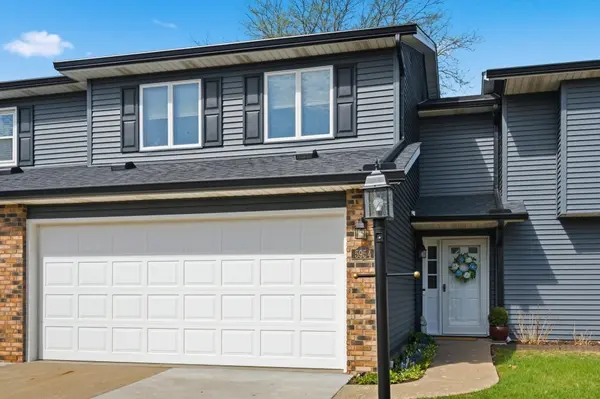 5954 Crow Valley Park DR #9, Davenport, IA 52807