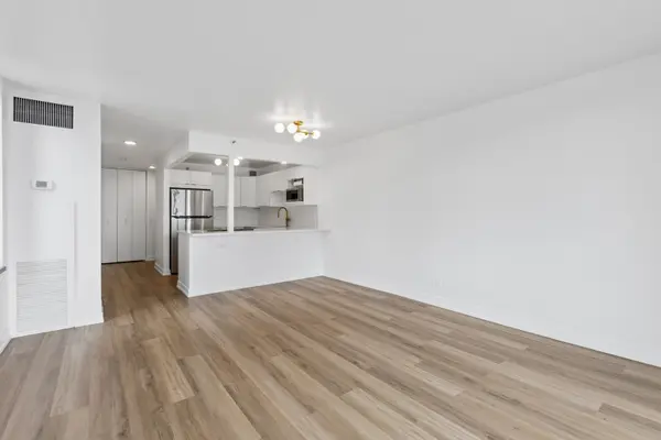 3660 N Lake Shore DR #1405, Chicago, IL 60613