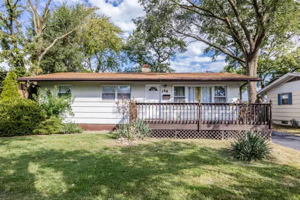 14 Arrowhead DR, Thornton, IL 60476