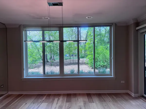 1401 Burr Oak RD #105B, Hinsdale, IL 60521
