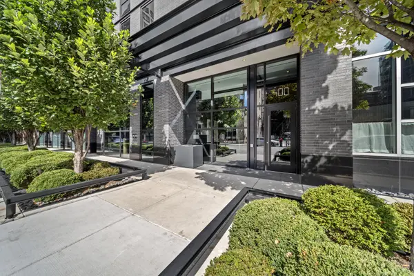 400 W Huron ST #1001, Chicago, IL 60654