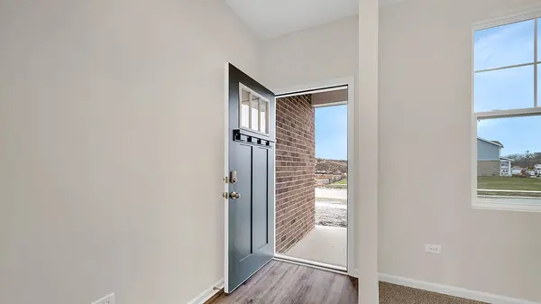 6207 Leinster LN, Tinley Park, IL 60477