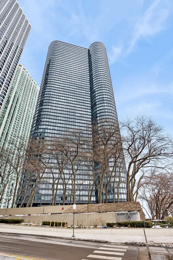 155 N Harbor DR #2605, Chicago, IL 60601