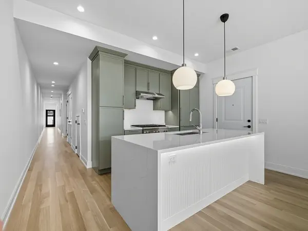2471 N Clybourn AVE #2, Chicago, IL 60614