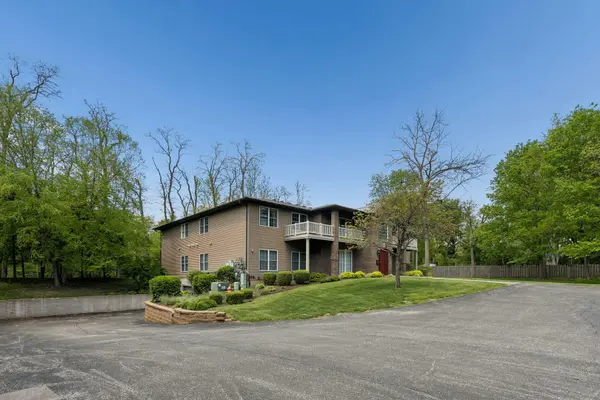 2997 3rd ST #200, Moline, IL 61265