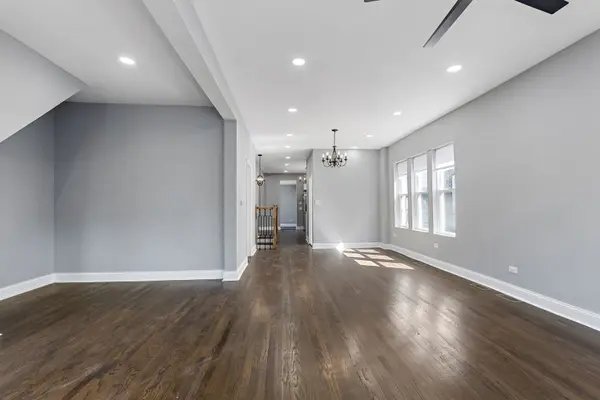 5068 W Congress Pkwy, Chicago, IL 60644