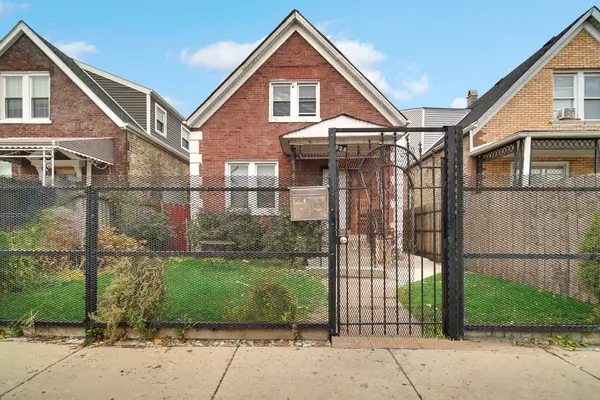 924 N PULASKI AVE, Chicago, IL 60651