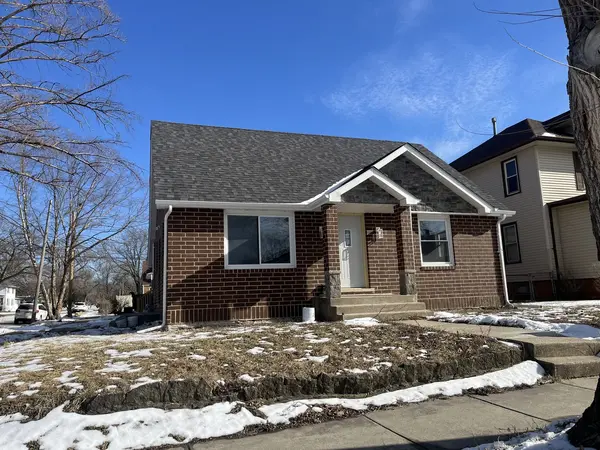 702 S Lincoln AVE, Kankakee, IL 60901