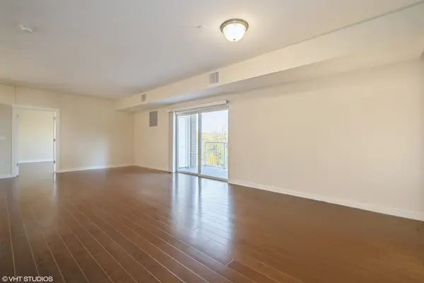 2150 Founders DR #234, Northbrook, IL 60062