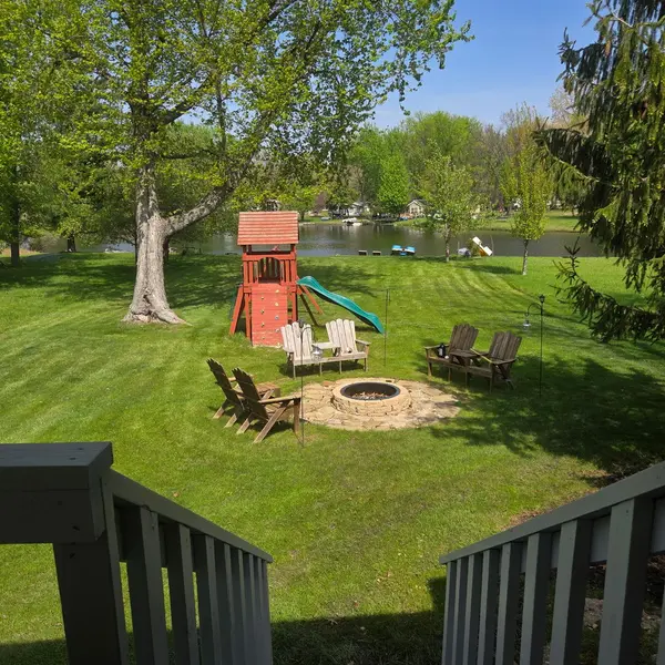 5/420 Woodhaven, Sublette, IL 61367