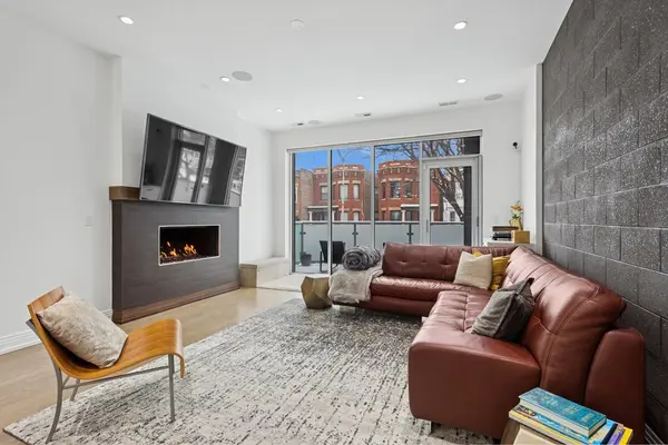 1437 W Diversey Pkwy #1W, Chicago, IL 60614