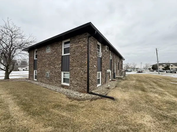 382 N Birch ST, Manteno, IL 60950
