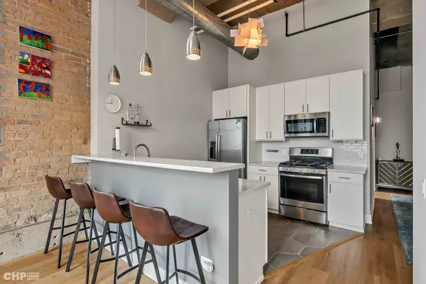 320 E 21st ST #617, Chicago, IL 60616