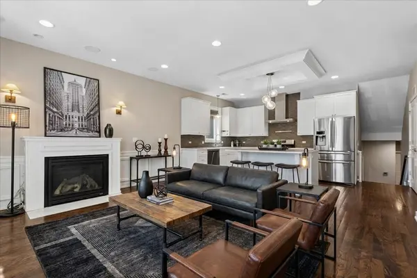 4038 N Western AVE #2S, Chicago, IL 60618