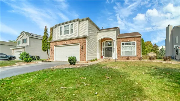 711 Blossom CT, Oswego, IL 60543