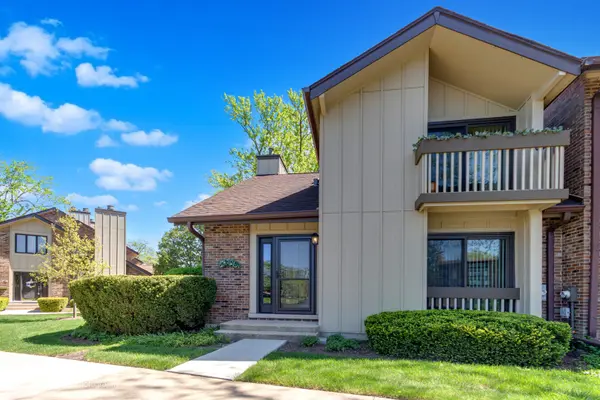 14 KYLE CT,  Willowbrook,  IL 60527