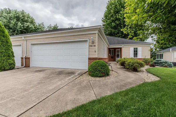 236 Hideaway DR #2R, Princeton, IL 61356