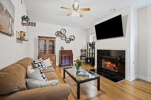 5935 N Magnolia AVE #1, Chicago, IL 60660