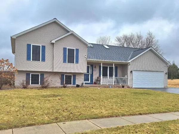 602 Sandra ST, Kingston, IL 60145