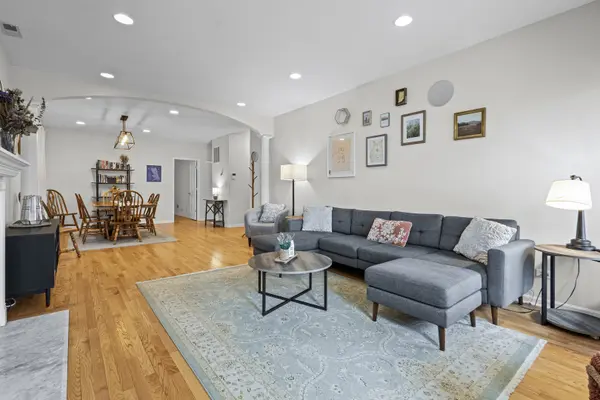 4510 S Greenwood AVE #2, Chicago, IL 60653