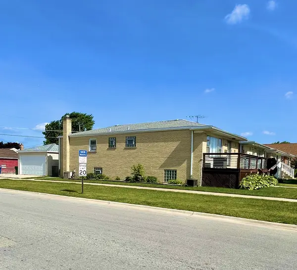 7752 Narragansett AVE, Burbank, IL 60459