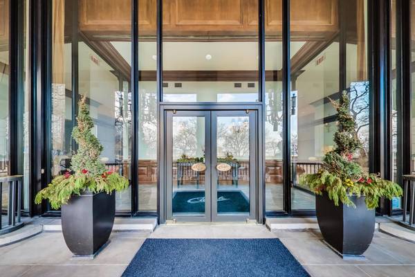 1040 N Lake Shore DR #7B, Chicago, IL 60611
