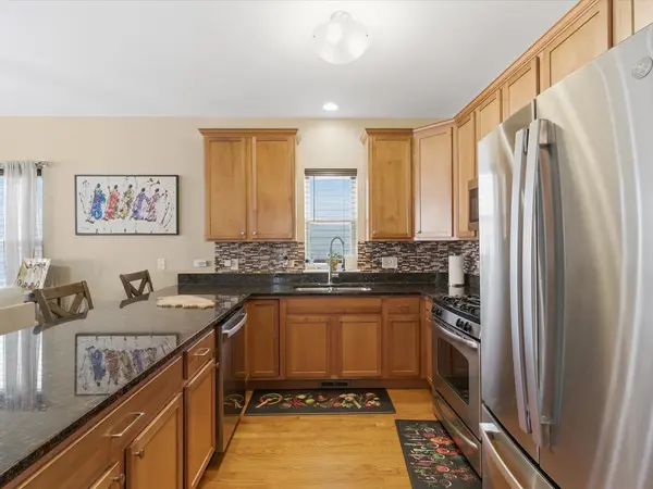 5355 W Galewood AVE #B, Chicago, IL 60639