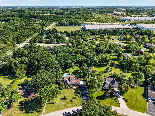 15641 W Stately Oaks DR, Homer Glen, IL 60491