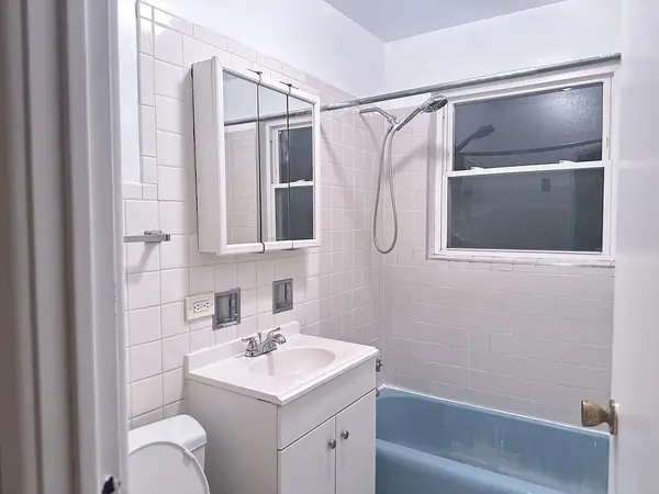 1628 W Chase AVE #3S, Chicago, IL 60626