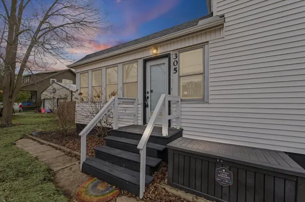 305 S OAK ST, Buckley, IL 60918