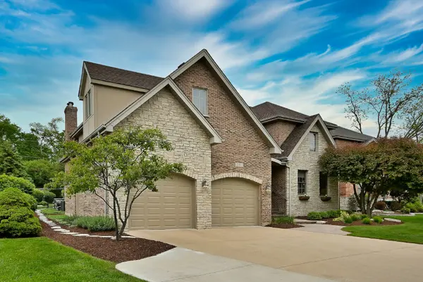281 E Vallette ST, Elmhurst, IL 60126