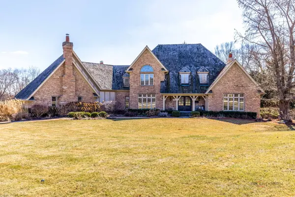 5443 Belmont CT, Libertyville, IL 60048