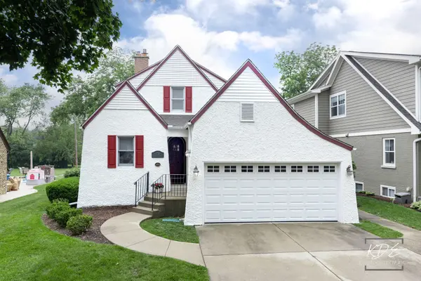 330 S Maple ST, Itasca, IL 60143