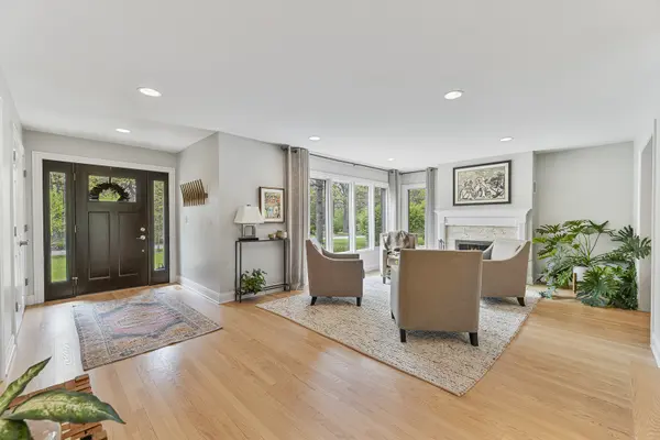 3525 Old Mill RD, Highland Park, IL 60035