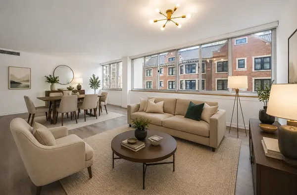 1 E Schiller ST #3C, Chicago, IL 60610