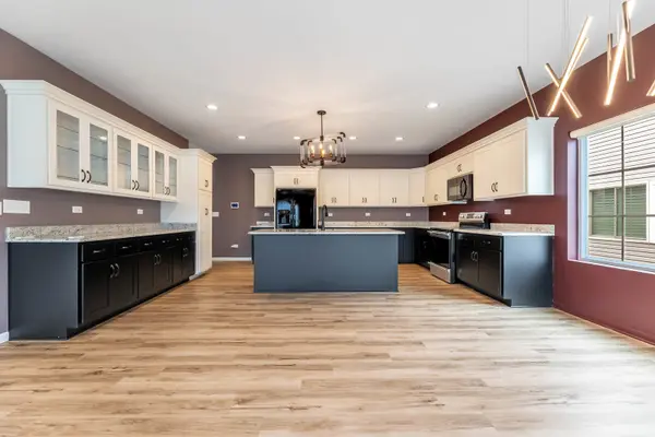25550 S Sara CT, Channahon, IL 60410