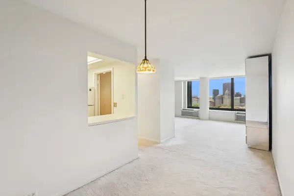 155 N HARBOR DR #2714, Chicago, IL 60601