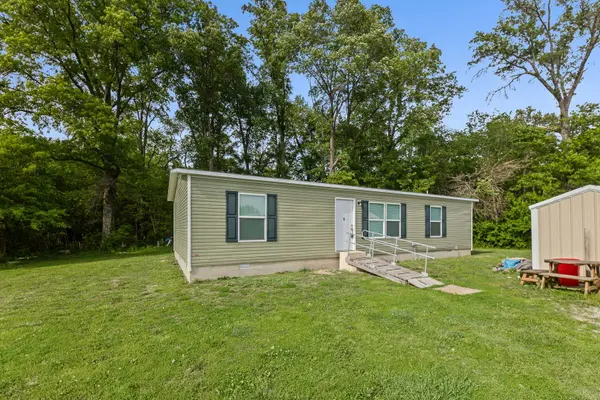 20100 Diamond Springs RD, Shattuc, IL 62231