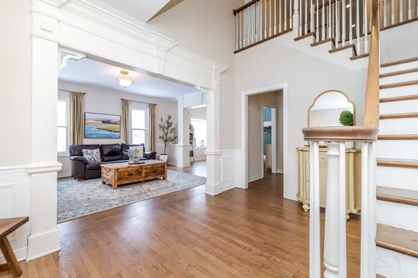 3 Eagle Pointe DR, Barrington Hills, IL 60010