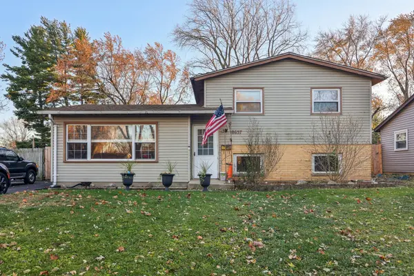 18637 W Karen LN, Gurnee, IL 60031