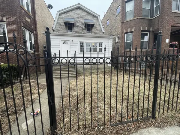 4913 W Jackson BLVD, Chicago, IL 60644