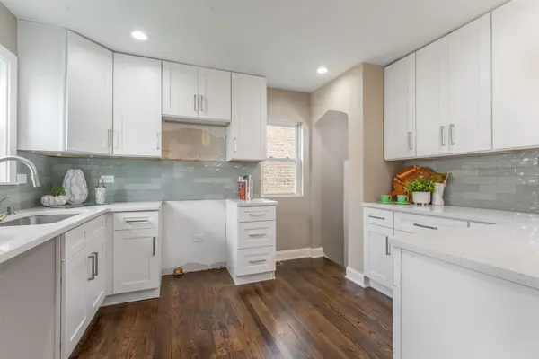 9332 S Bishop ST, Chicago, IL 60620