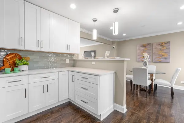 9332 S Bishop ST, Chicago, IL 60620