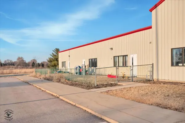 7481 Mill RD, Yorkville, IL 60560