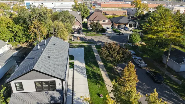 859 John ST, Bensenville, IL 60106