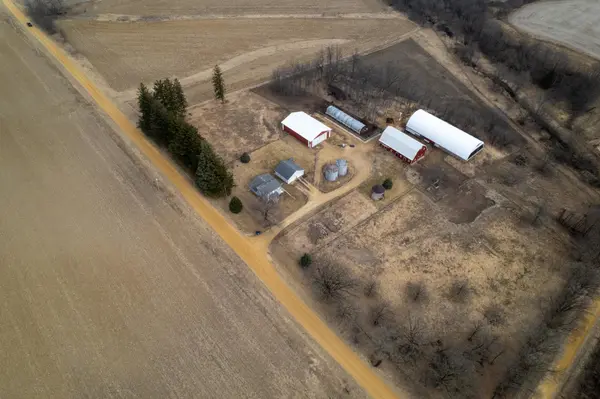 3651 N Brookville RD, Forreston, IL 61030