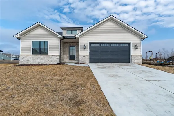 2538 Marble RD, Normal, IL 61761