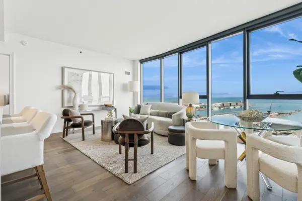 211 N Harbor DR #3406, Chicago, IL 60601
